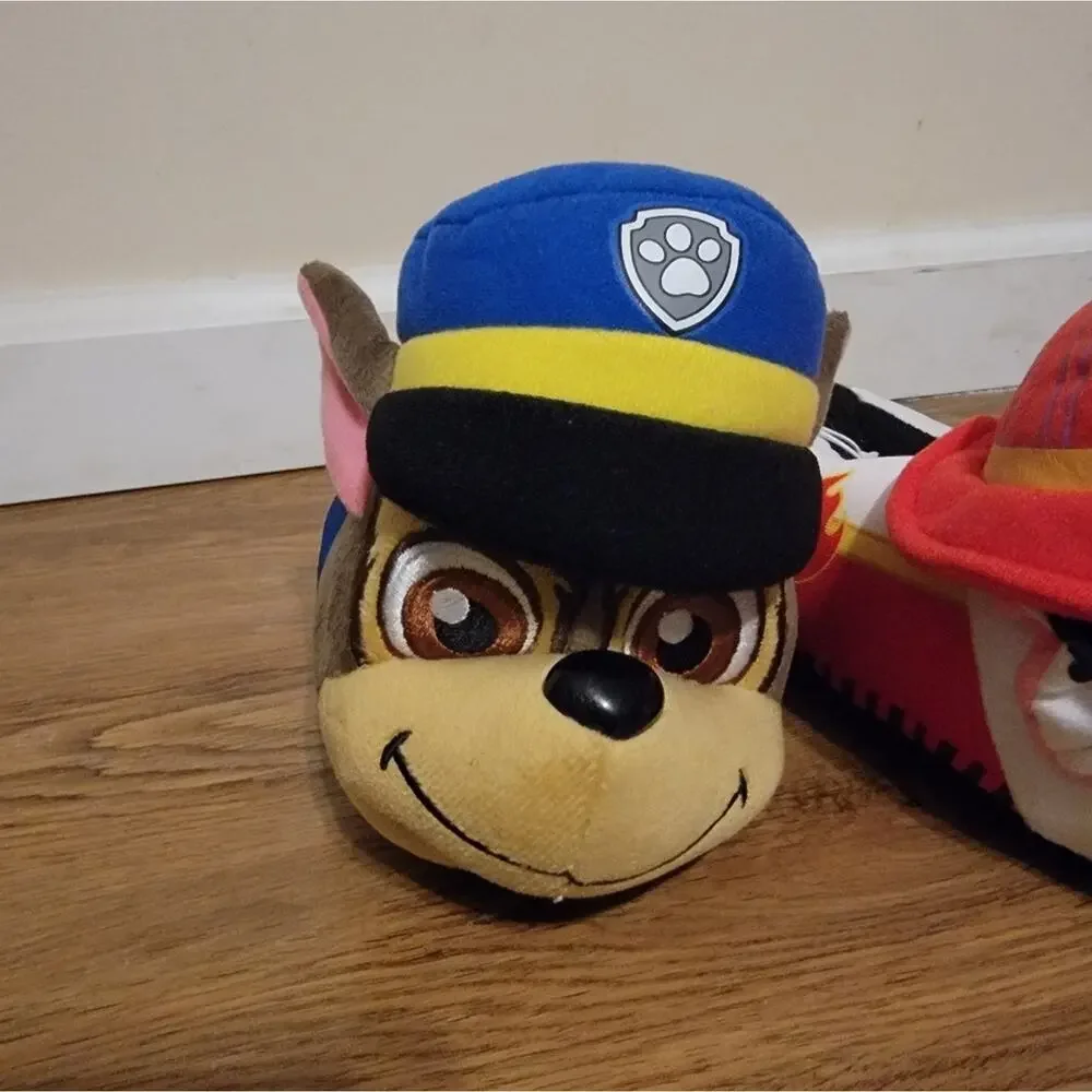 NWT Boys 7/8 Paw Patrol Slippers